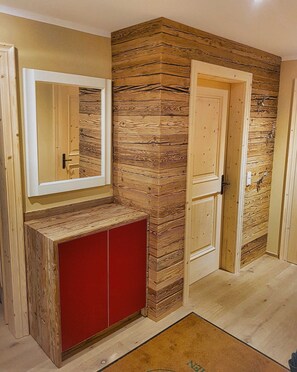 Interior - Bodenschneid Suite Garden View West - Bodenschneid Suites Rottach-Egern (Rottach-Egern)