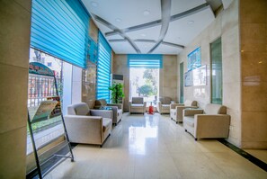 Lobby sitting area - Bogao Hotel Kunshan (Suzhou)