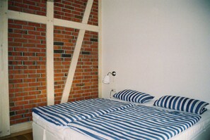2 habitaciones, cuna de viaje y wifi 