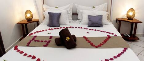 Individualmente decorados, individualmente mobiliados, escrivaninha