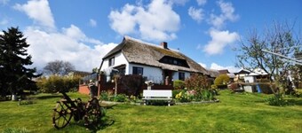 Apartment - Thatched Cottage 47001