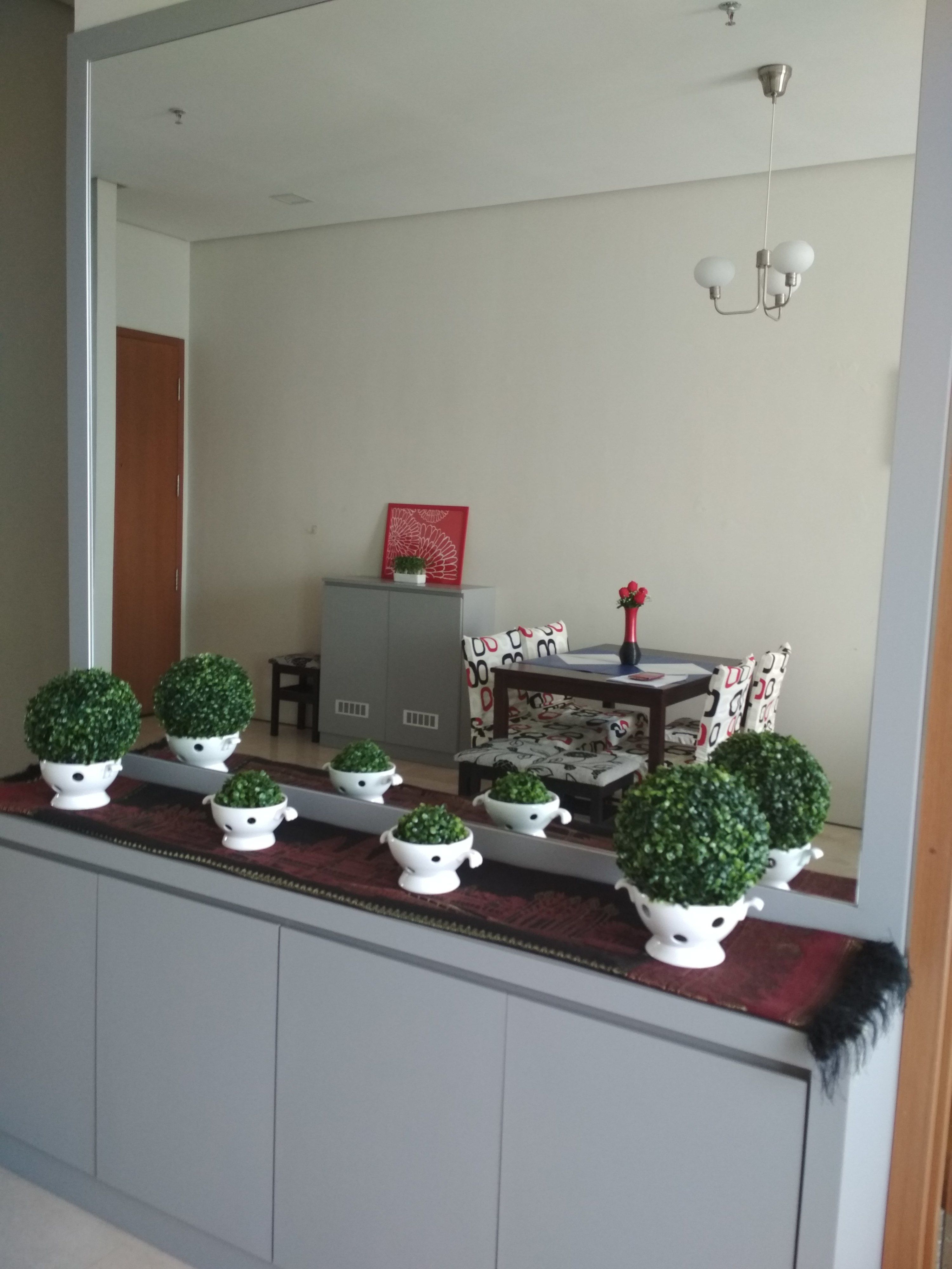 exclusive apartment, 2 bedrooms, 1 bathroom | living room | 40-inch flat-screen tv with cable channels, tv