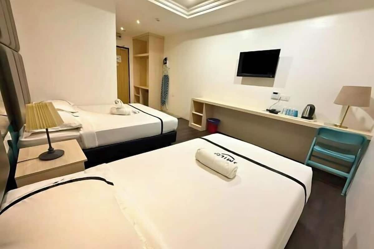 Desk, iron/ironing board, free WiFi