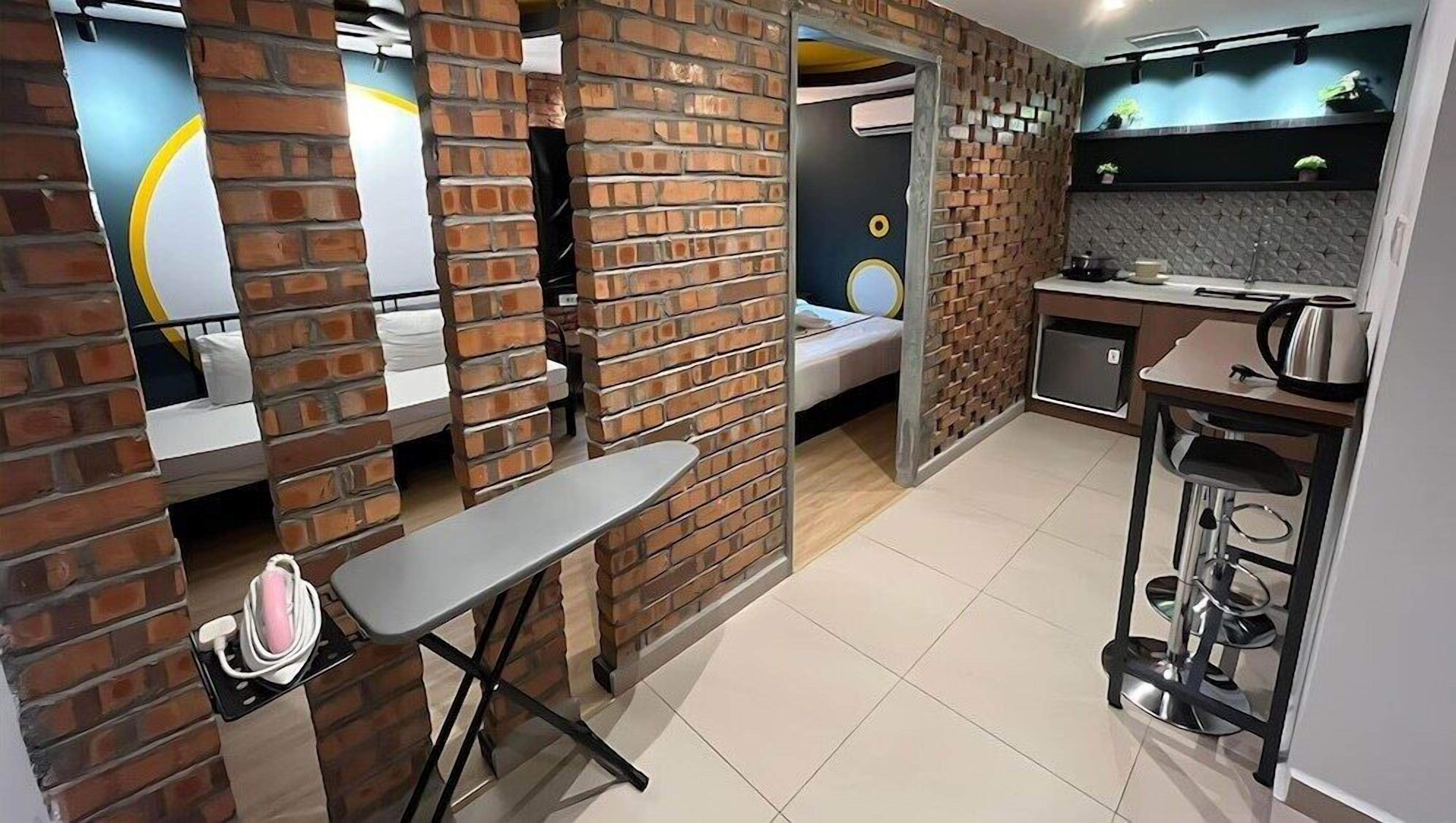 Desk, iron/ironing board, free WiFi