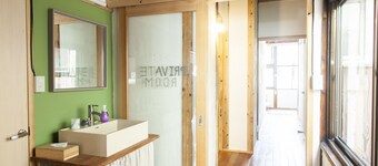 Fukuoka Guesthouse HIVE - Hostel