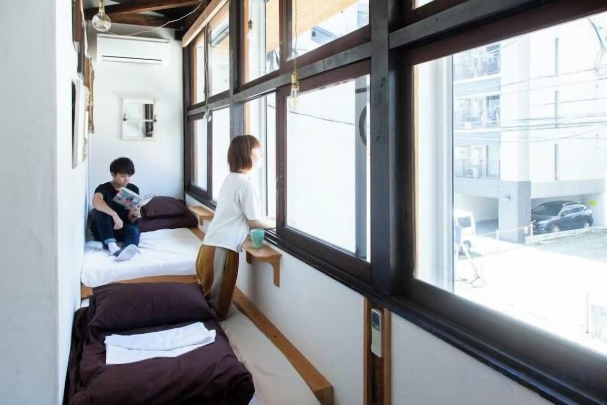 Donsdekens, een kluis op de kamer, verduisterende gordijnen, gratis wifi