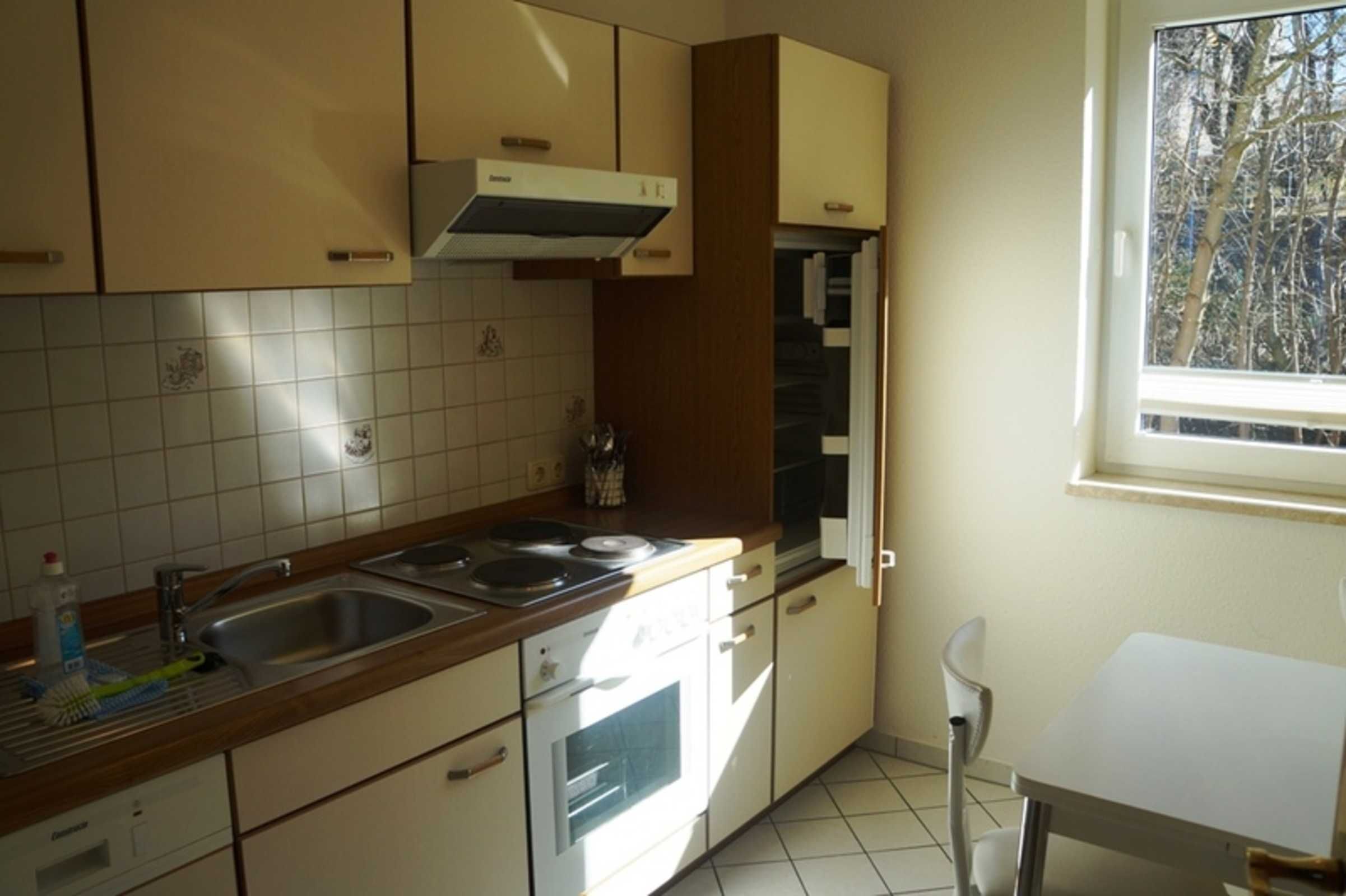 Réfrigérateur, four, lave-vaisselle