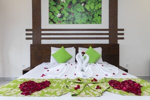 Minibar, in-room safe, rollaway beds, free WiFi - Bali Wirasana Inn (Denpasar)