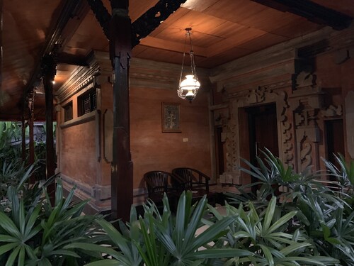 Bali Wirasana Inn