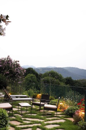 Garden - La Valletta Relais (Bergamo)