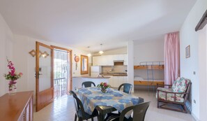 1 habitación y caja de seguridad en la habitación 