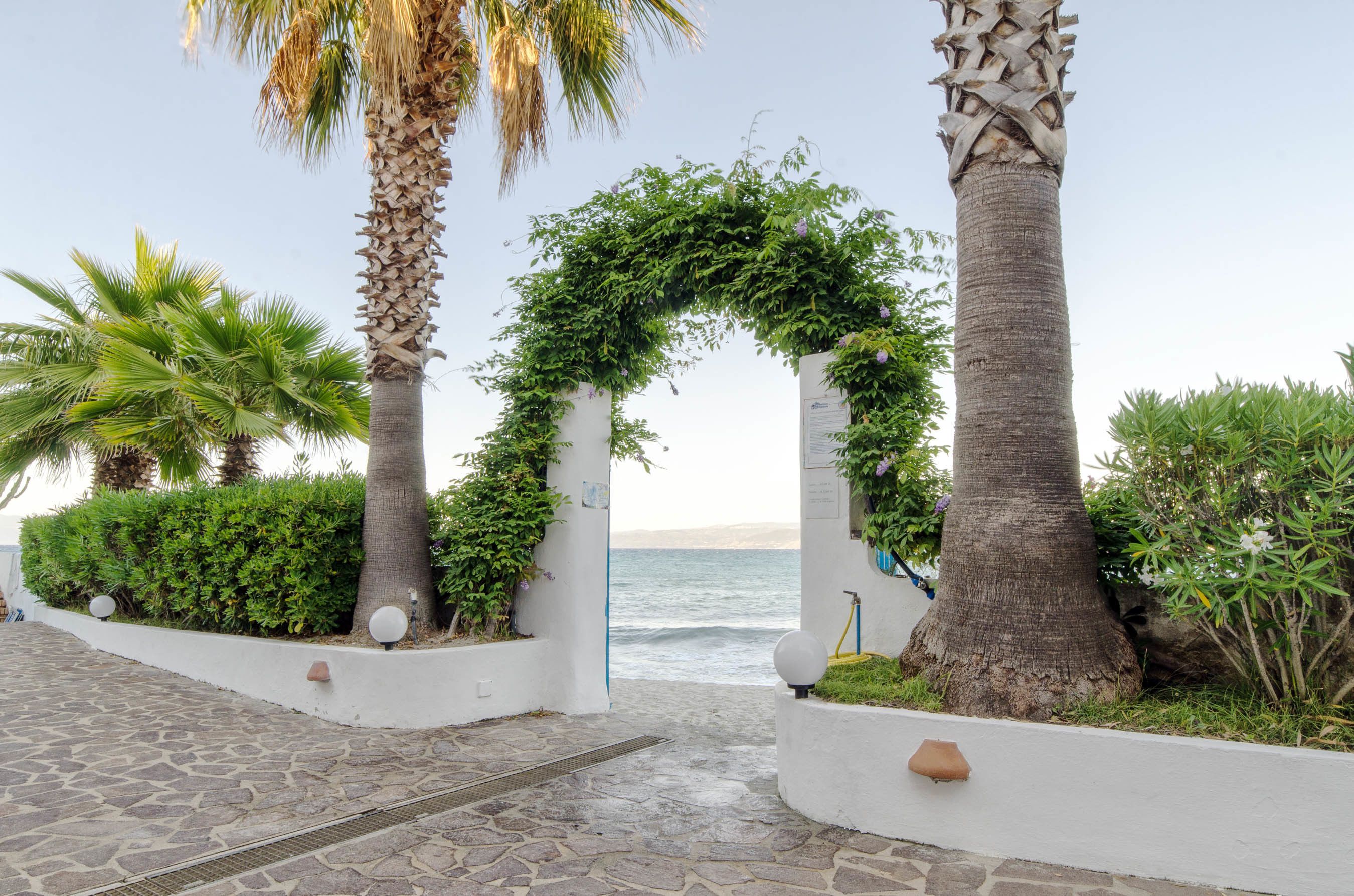 مدخل المنشأة