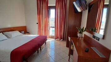 Minibar, bureau, Wi-Fi gratuit