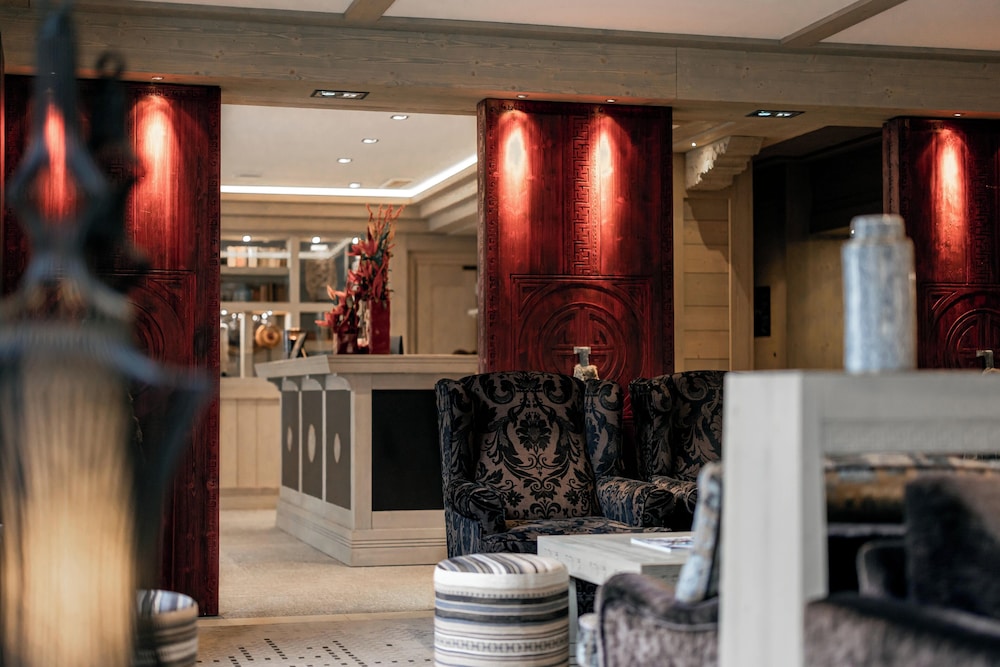 Hotel Le K2 Djola by null