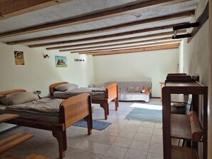 2 soverom, wi-fi (inkludert) og sengetøy