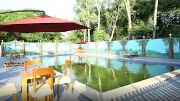 Alberca al aire libre