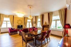 Luxury Apartment, Multiple Bedrooms, Non Smoking, Kitchen - Karlsbad Prestige (Karlovy Vary)