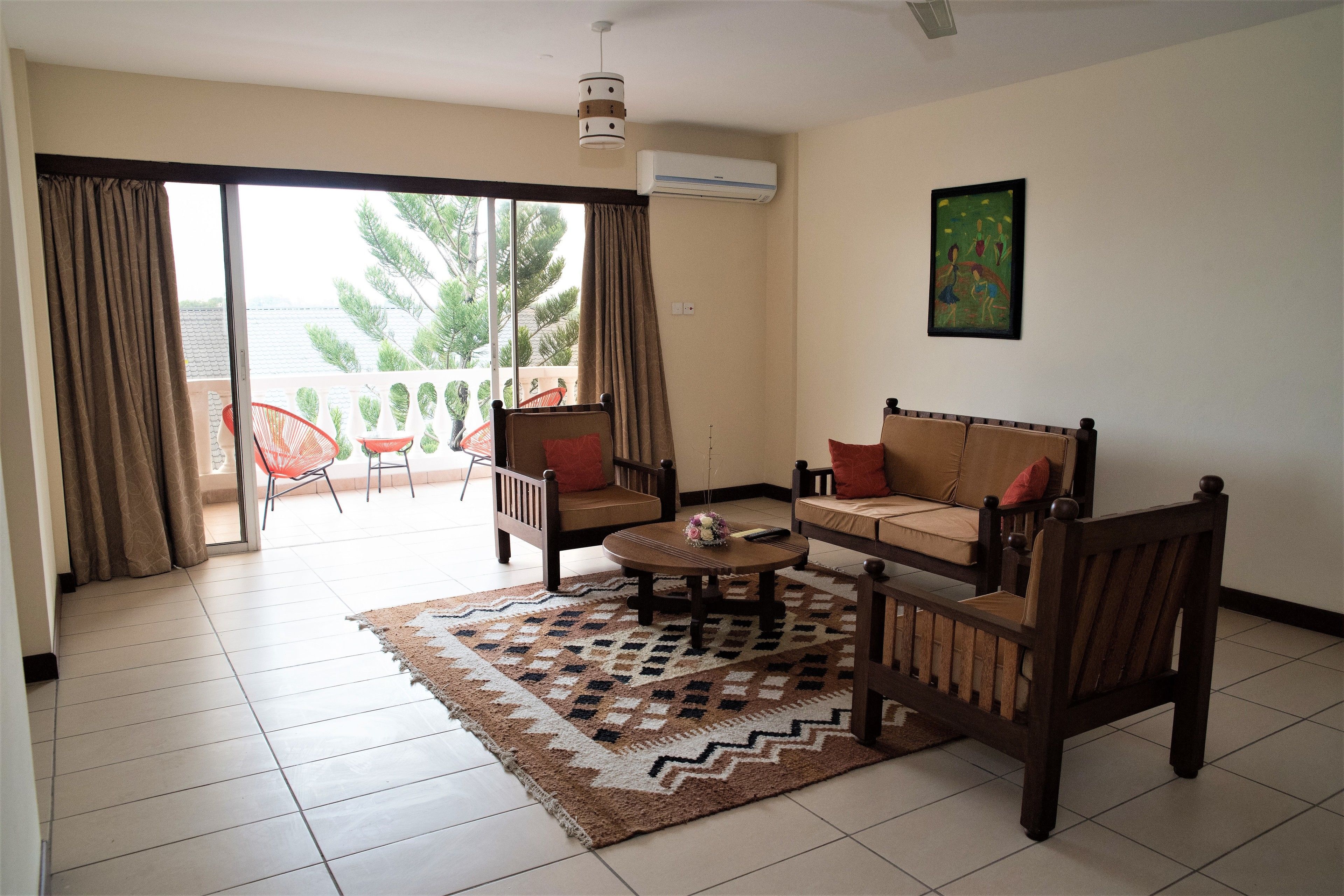 Deluxe Room, Garden View  | Minibar, Zimmersafe, Schreibtisch, schallisolierte Zimmer