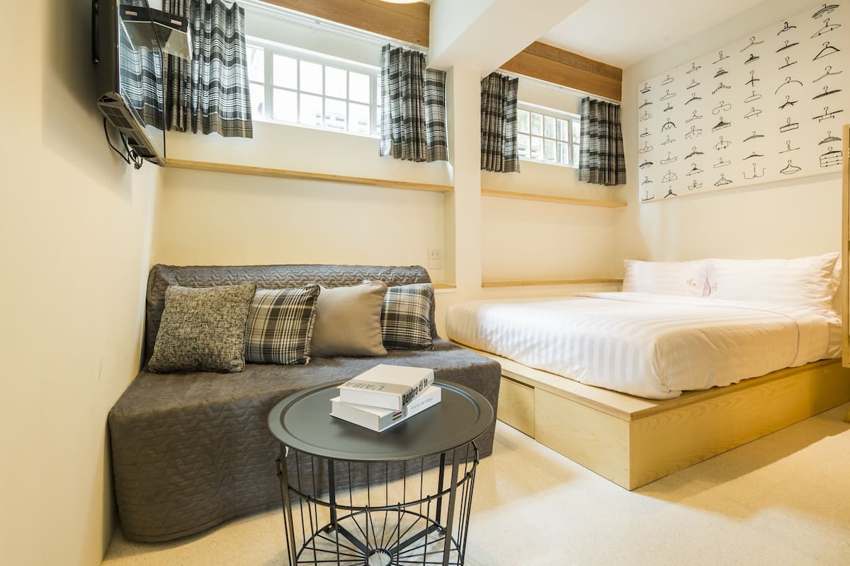 Superior-Zimmer | Minibar, Zimmersafe, Verdunkelungsvorhänge, Zustellbetten