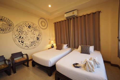 Wake Up at Muang Kao Boutique Hotel