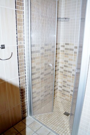 Shower - Villa Bergfrieden - Apartment 45428 - Apartment 2 (Göhren)