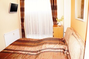 2 habitaciones, caja de seguridad en la habitación y wifi 