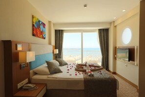 Minibar, Zimmersafe, Schreibtisch, schallisolierte Zimmer