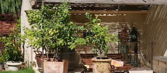 Aix en Provence Sainte Victoire, Provencal huvila lämmitetty uima-allas 