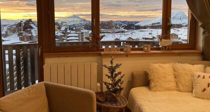 Lovely 3 room with exceptional view in the heart of Avoriaz (ski-in/ski out!)