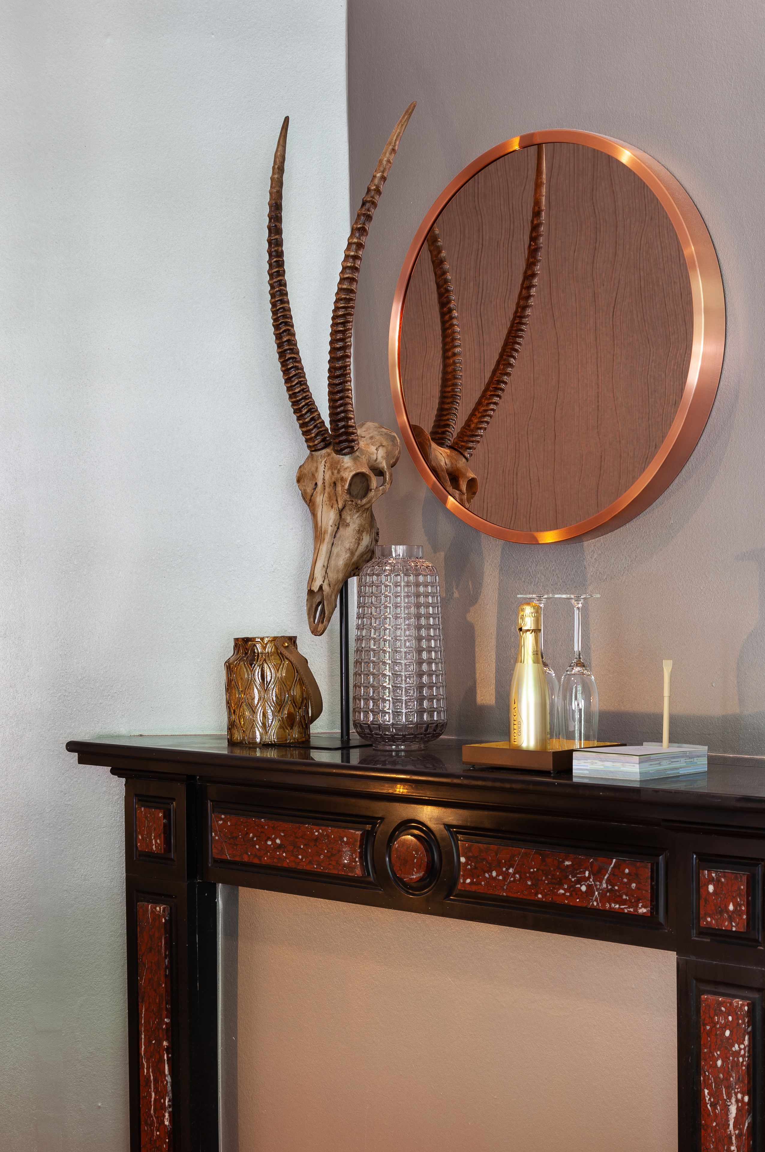 standard room, 1 queen bed | free minibar, in-room safe, free wifi, bed sheets