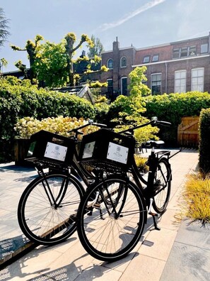 Bicycling - Hotel Julien ('s-Hertogenbosch)