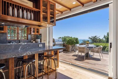 "R" House Beach Villa