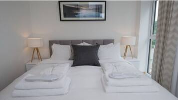 Executive Apartment, 2 Bedrooms | 2 bedrooms, premium bedding, iron/ironing board, free cots/infant beds