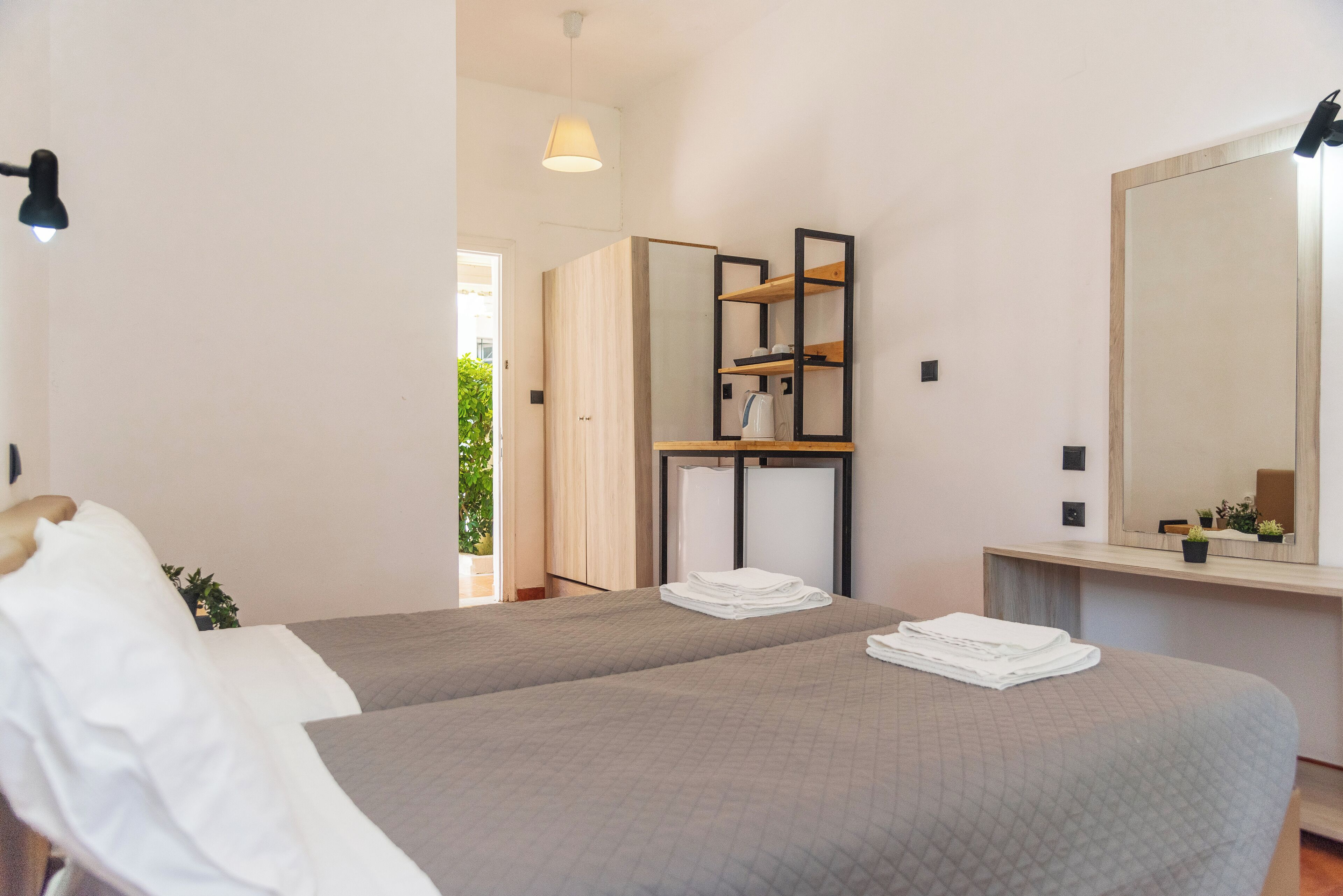 Twin Room | Blackout drapes, soundproofing, free WiFi, bed sheets