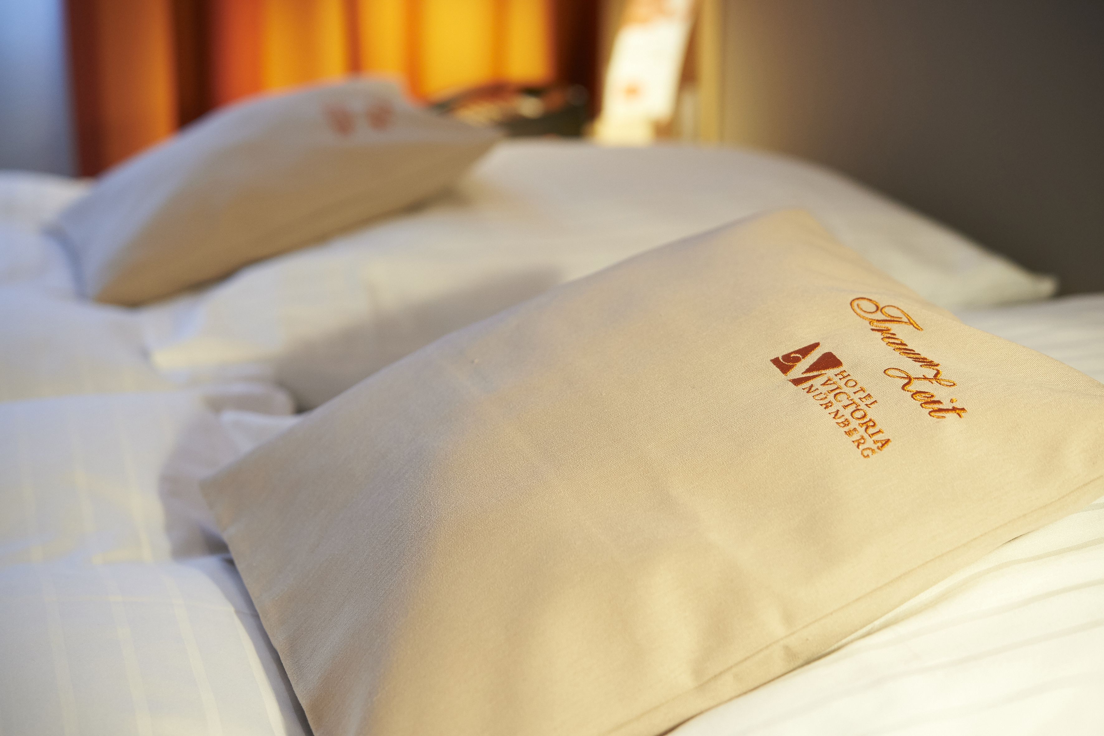 standard double room | hypo-allergenic bedding, minibar, in-room safe, desk