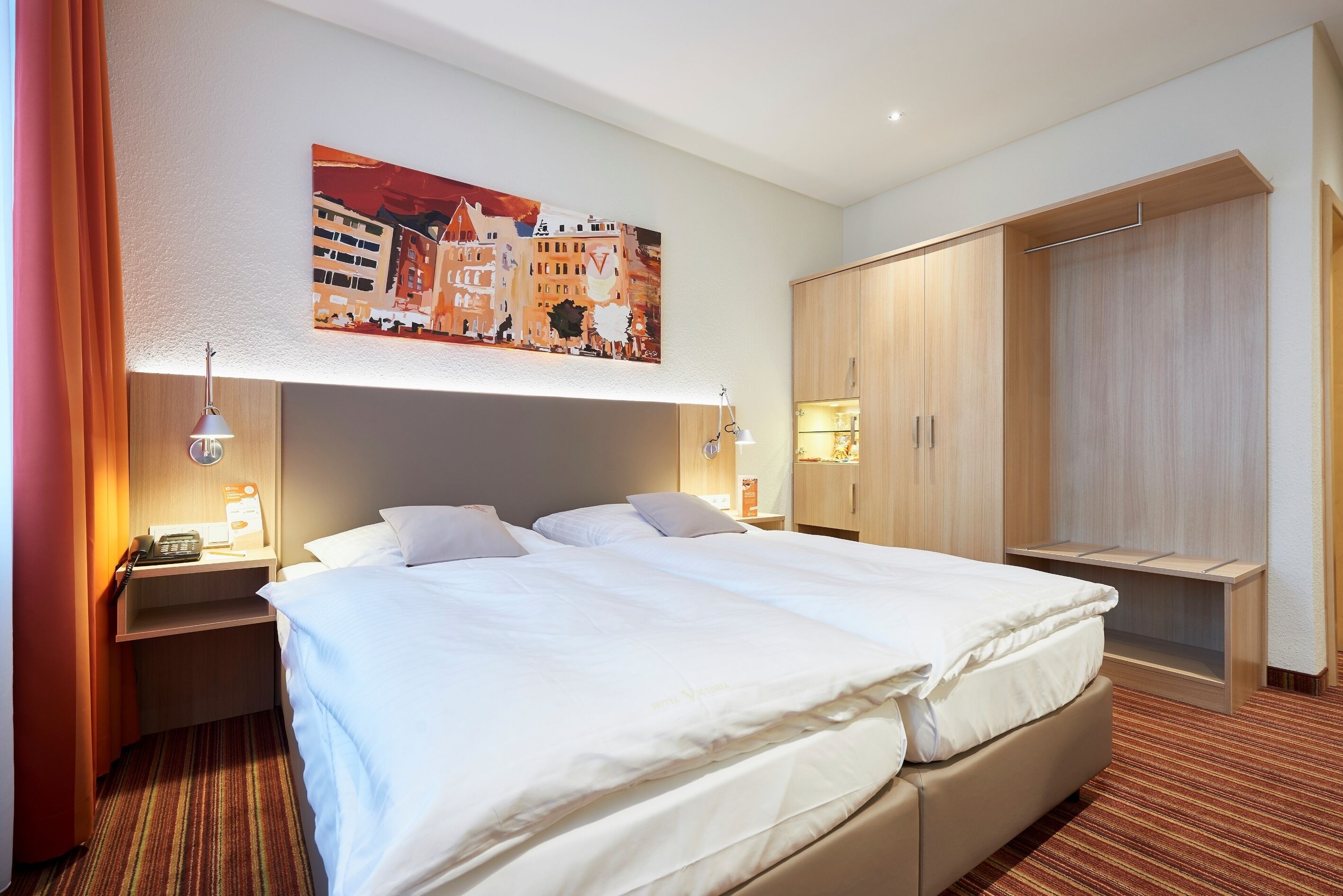 Standard Double Room | Hypo-allergenic bedding, minibar, in-room safe, desk