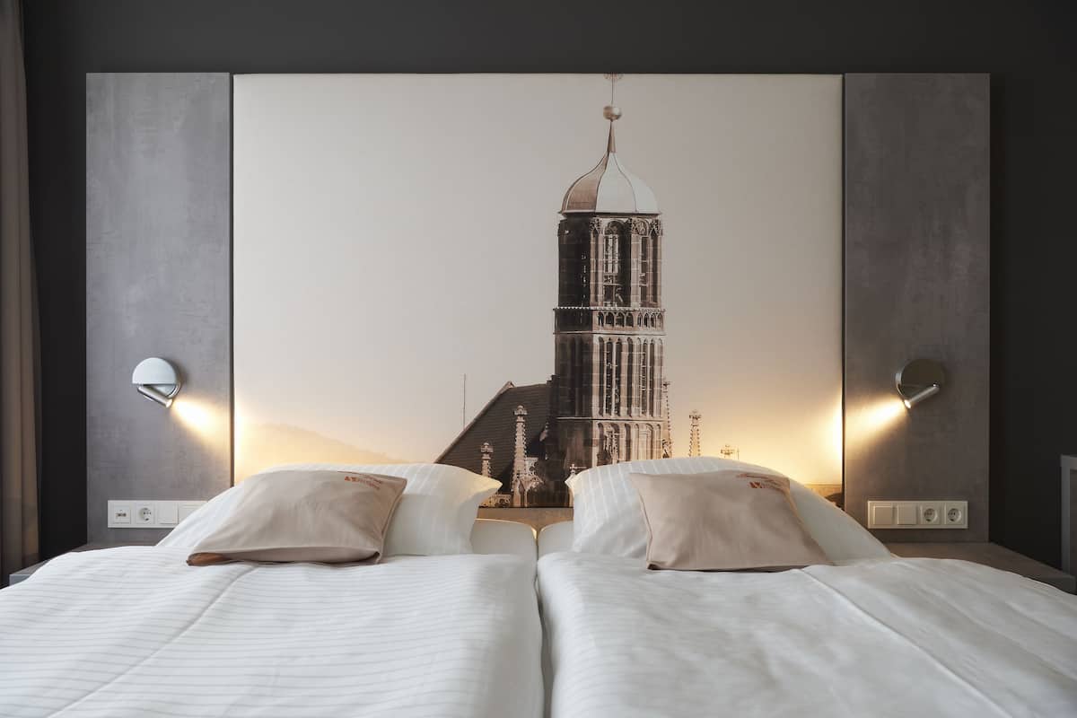 relax double room | hypo-allergenic bedding, minibar, in-room safe, desk