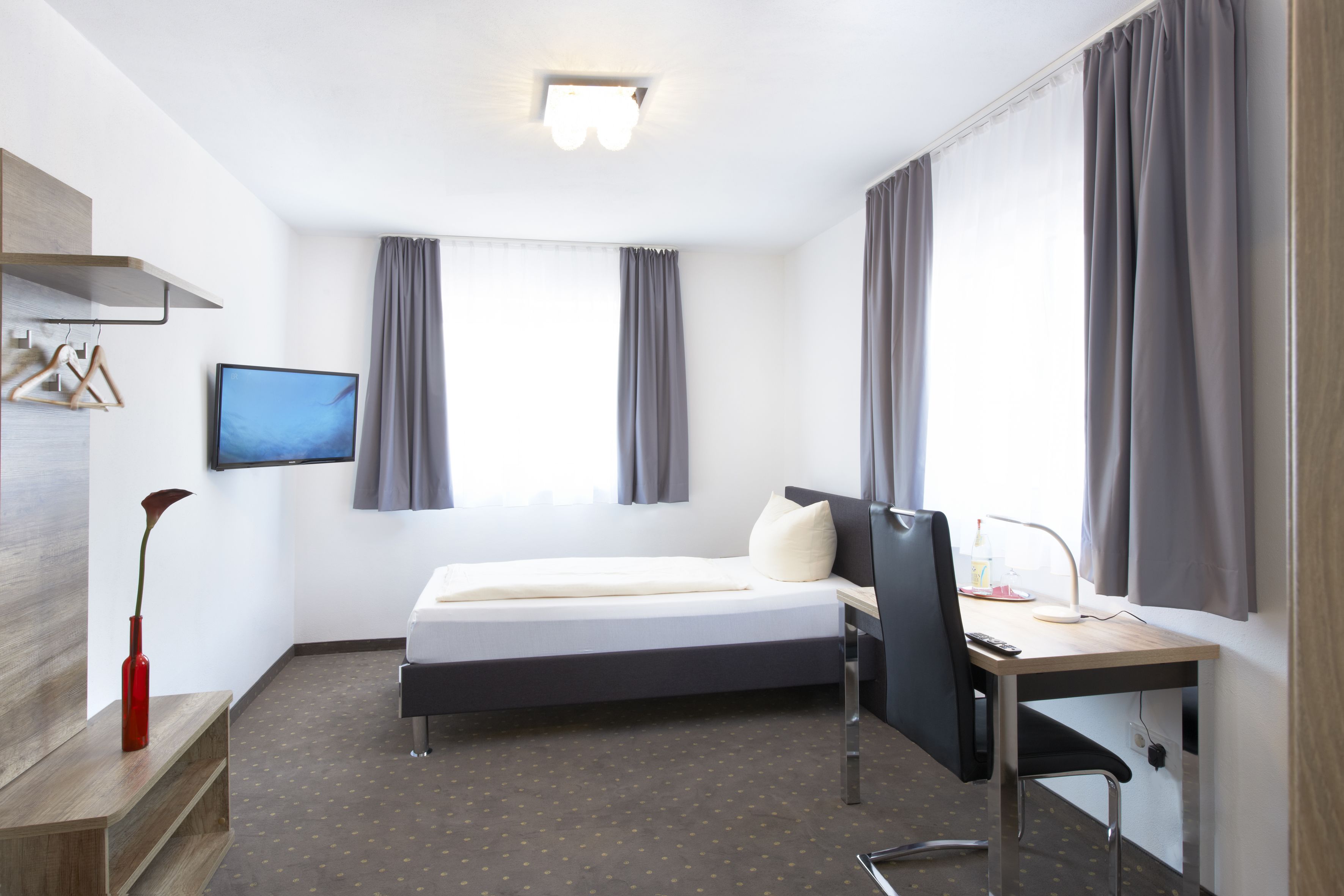 single room | desk, laptop workspace, soundproofing, iron/ironing board