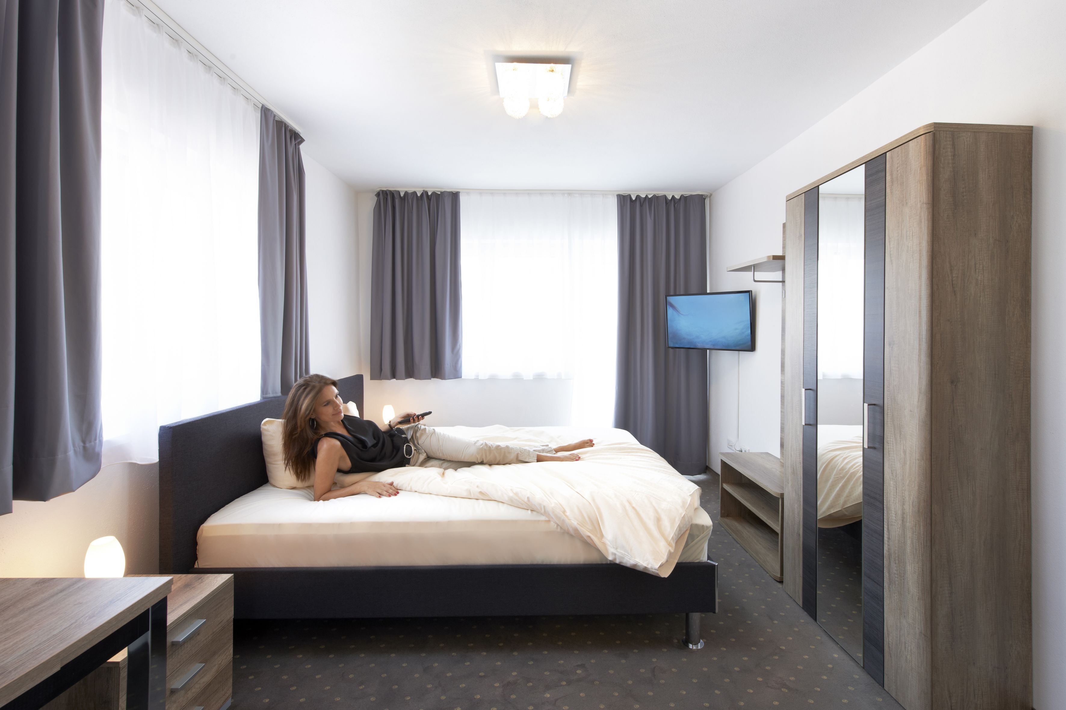 desk, laptop workspace, soundproofing, iron/ironing board