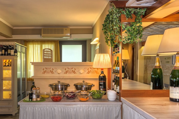 Desayuno buffet incluido todos los días