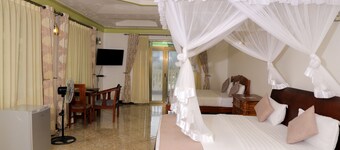 Victoria Royal Beach Hotel