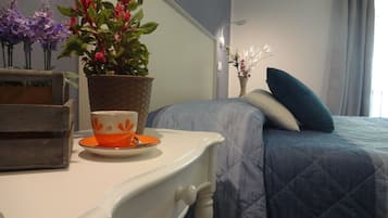 Classic Double Room, Ensuite, City View | Premium bedding, memory-foam beds, desk, cots/infant beds