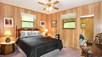 2 chambres, fer et planche à repasser, accès à Internet, literie fournie