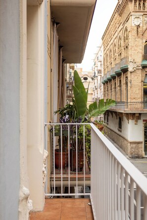 Apartment, 2 Schlafzimmer | Balkon