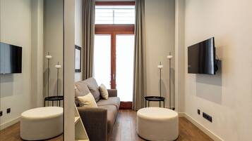 Appartement, 3 chambres | Coin séjour