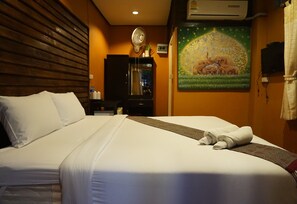 Double Room with Air Condition | Free WiFi