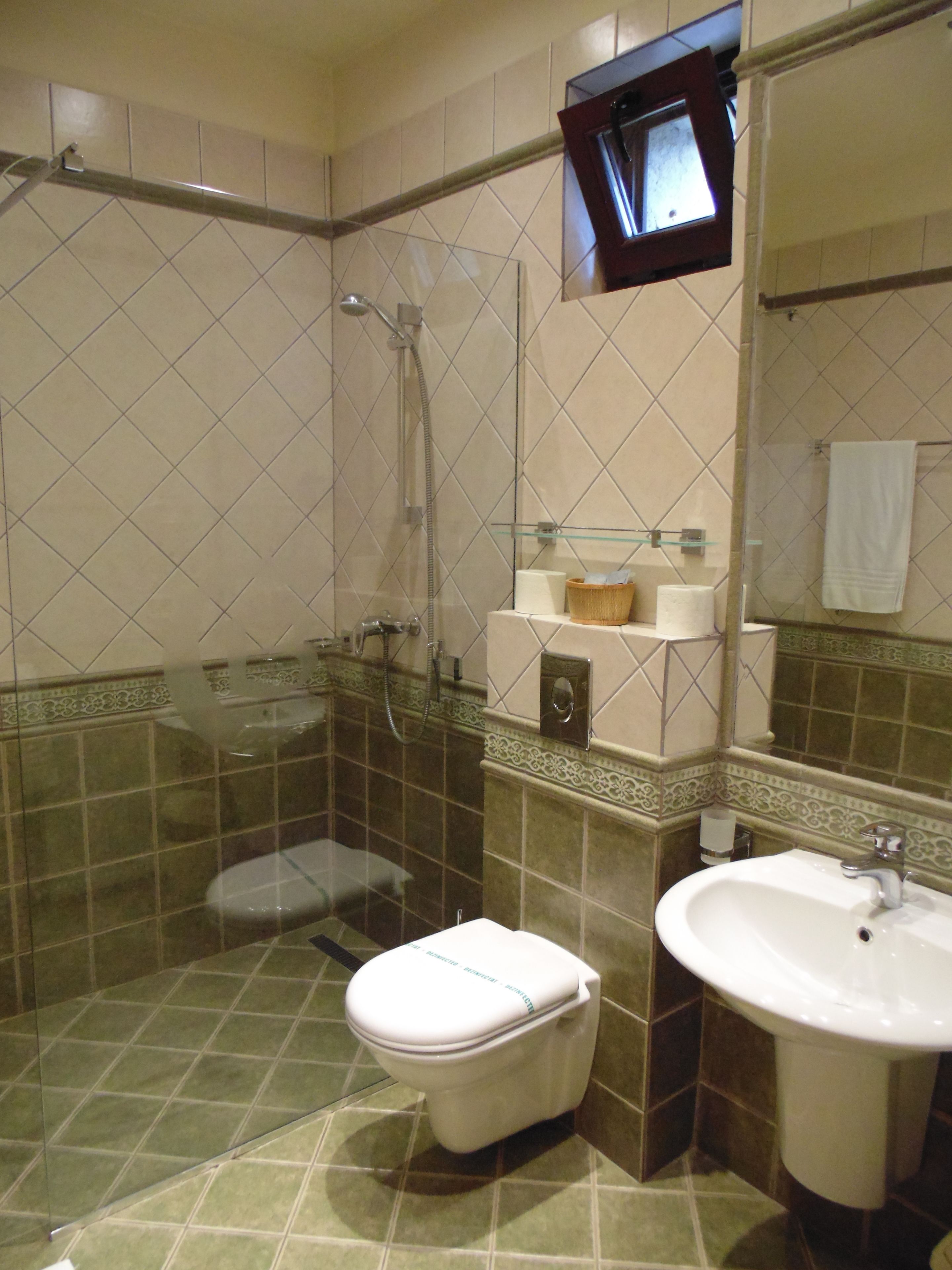 shower, free toiletries, hair dryer, bathrobes