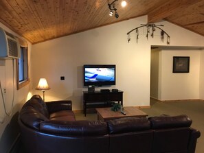 TV, DVD player