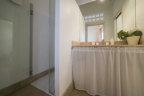 Familienzimmer | Badezimmer
