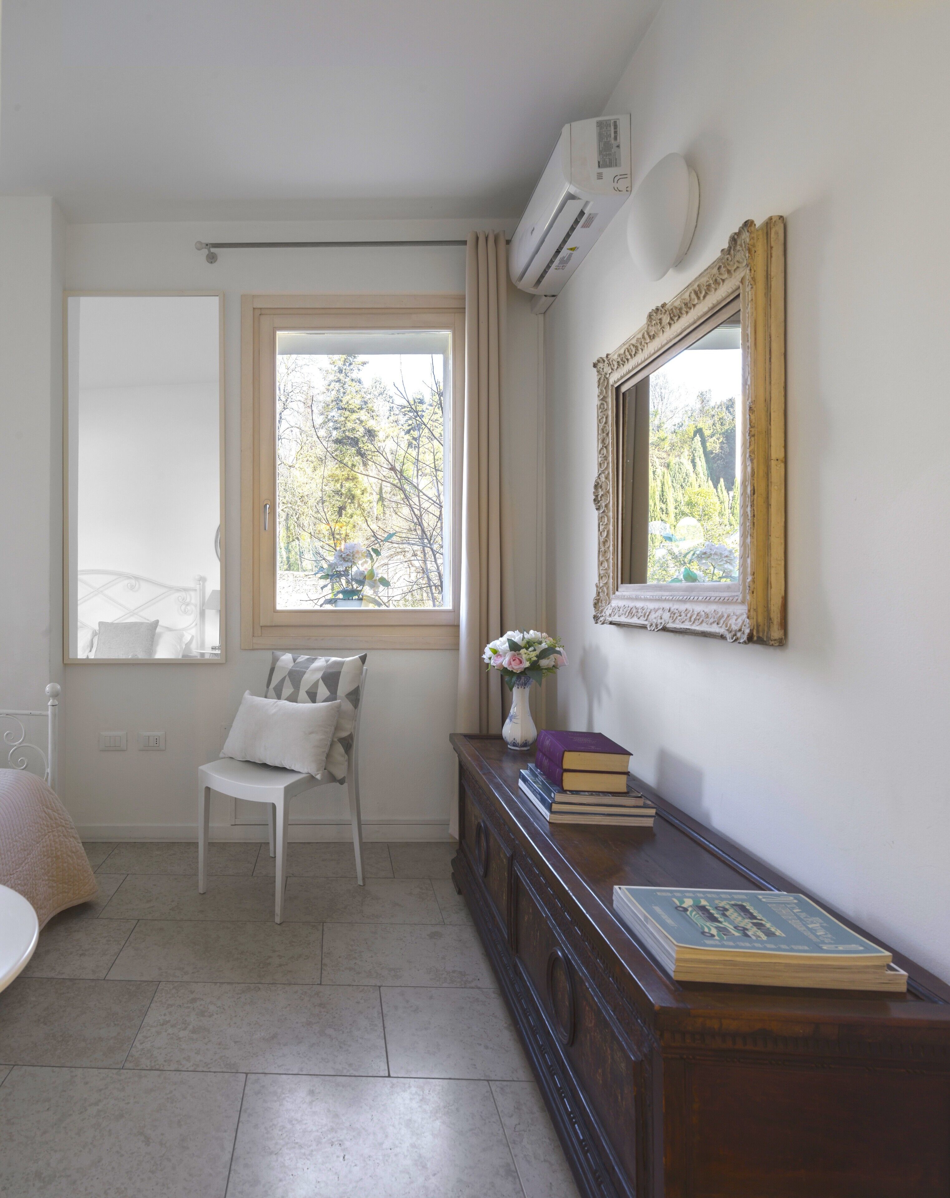 Photo - Academia Resort